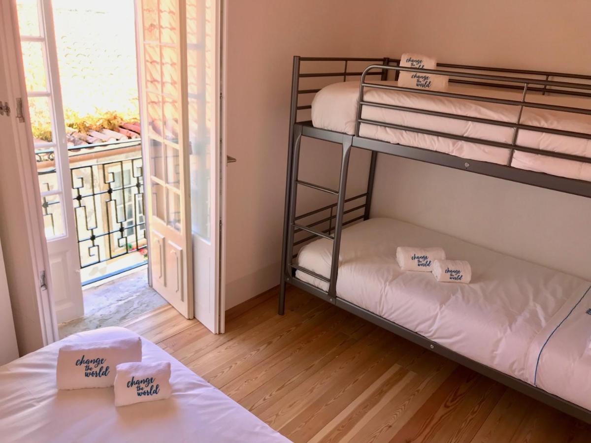 Change The World Hostels - Coimbra - Almedina Zewnętrze zdjęcie